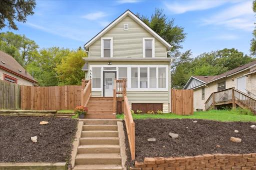 Welcome to 558 Concord St! Classic St. Paul character, generous living space, and a convenient city location all in one home.