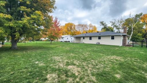 1537 22nd Avenue S, Fargo, ND 58103