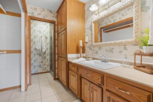 1921 Linda Lane, Saint Cloud, MN 56301
