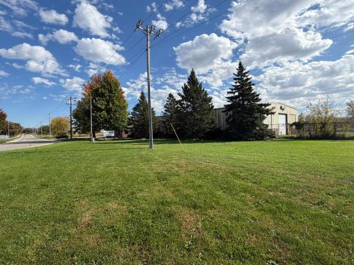 1200 21st Avenue NE, Austin, MN 55912