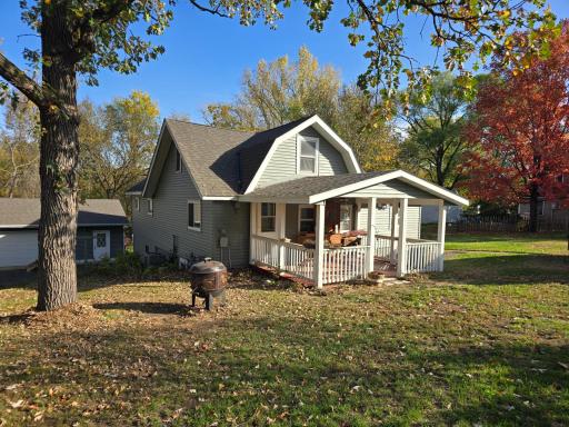 424 Water Street E, Cannon Falls, MN 55009