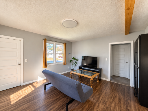 1960 Ide Street, Maplewood, MN 55109