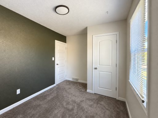 1960 Ide Street, Maplewood, MN 55109