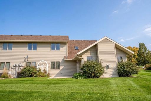 1301 23 Street SE, Willmar, MN 56201