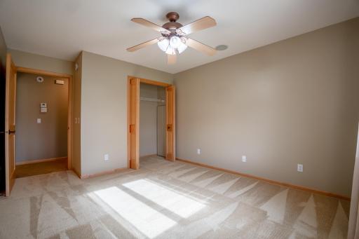 1301 23 Street SE, Willmar, MN 56201