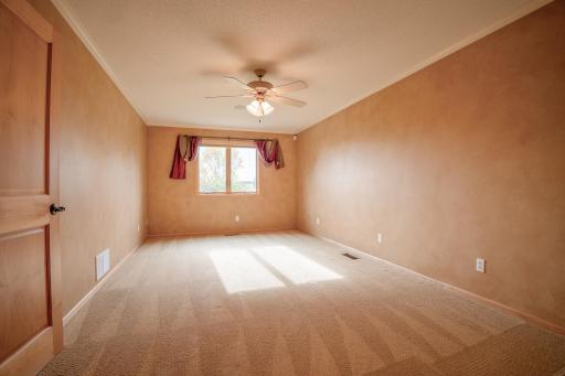 1301 23 Street SE, Willmar, MN 56201