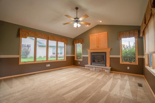 1301 23 Street SE, Willmar, MN 56201