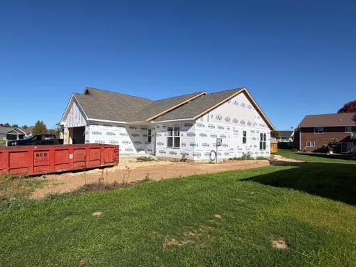 1615 Squirrel Way, New Richmond, WI 54017
