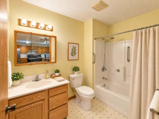 615 Fair Avenue W, Mora, MN 55051