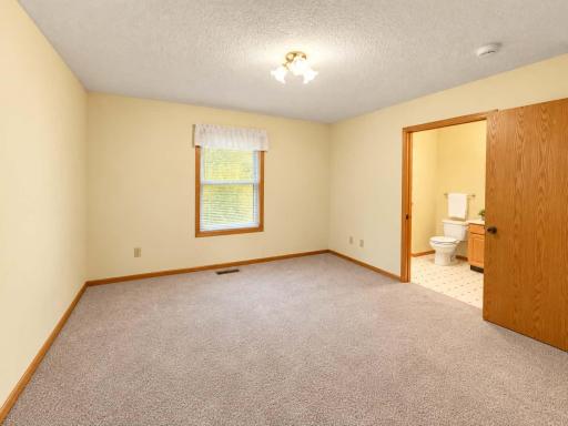 615 Fair Avenue W, Mora, MN 55051