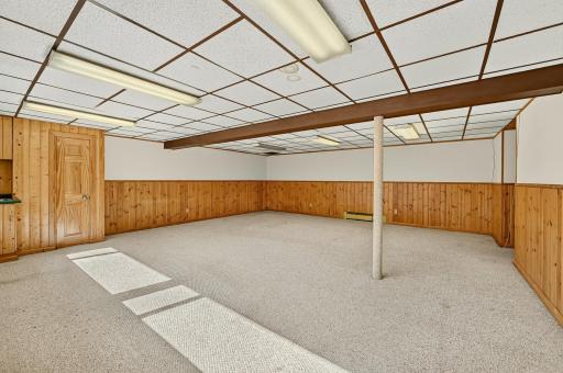 5730 Heather Drive SW, Rochester, MN 55902