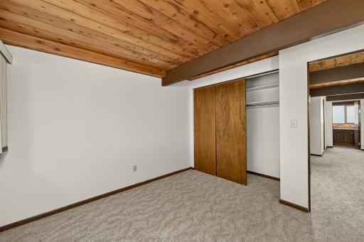 5730 Heather Drive SW, Rochester, MN 55902