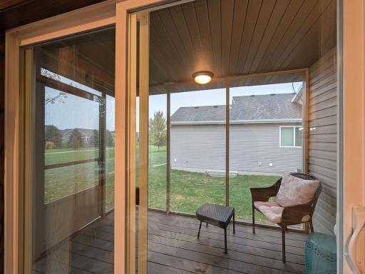 222 30th Avenue E, West Fargo, ND 58078