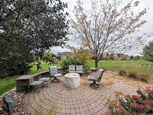 222 30th Avenue E, West Fargo, ND 58078