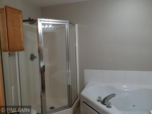 949 Old Steine Circle, New Brighton, MN 55112
