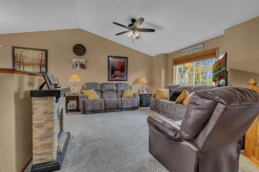 1025 2nd Avenue SE, Freeport, MN 56331