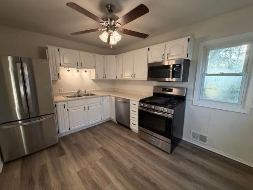 7 Park Drive, Circle Pines, MN 55014