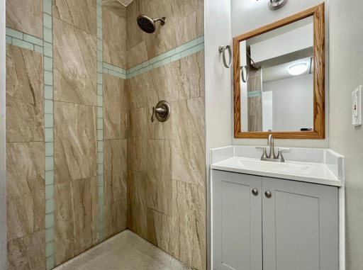 1414 W Danube Road, Minneapolis, MN 55432