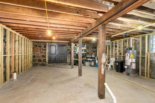 24 W 5th Street, Duluth, MN 55806