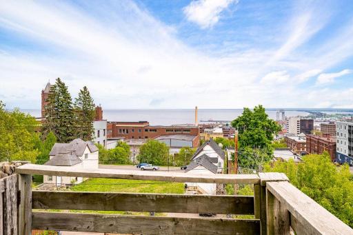 24 W 5th Street, Duluth, MN 55806