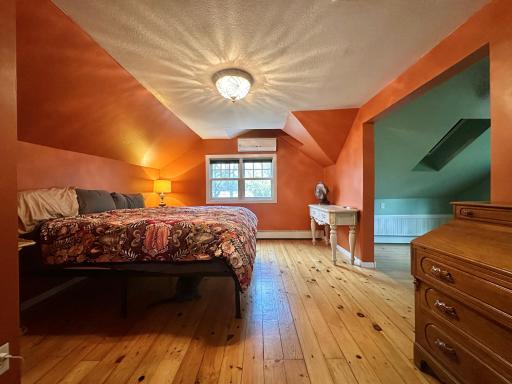 This room has lots of space for all your furniture.