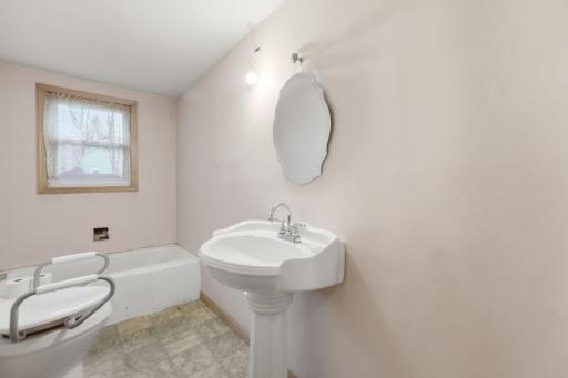 926 2nd Avenue S, Sauk Rapids, MN 56379