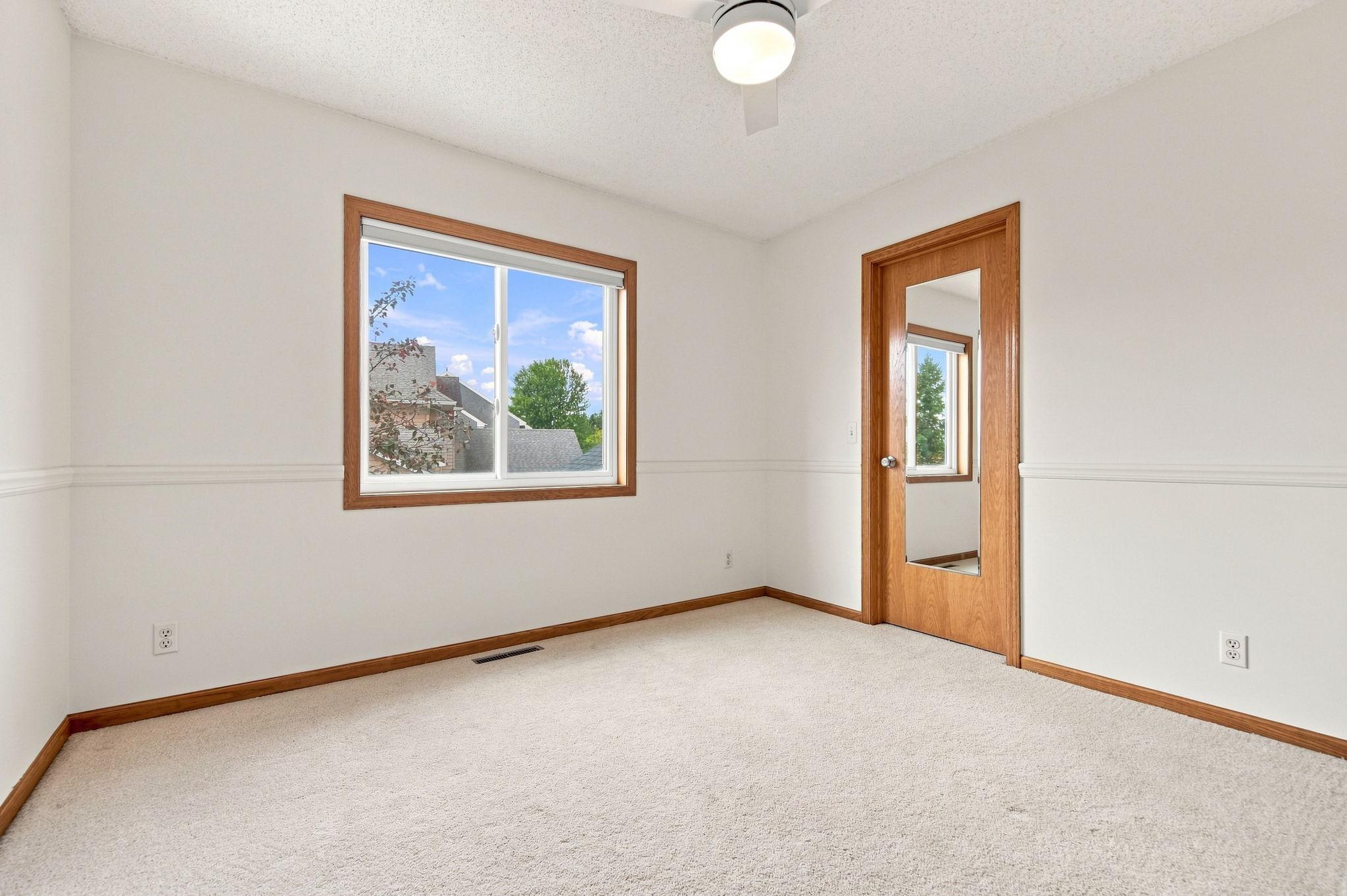 All bedrooms have new windows! Bedrooms 3.