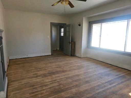 212 S Center Street, Ceylon, MN 56121