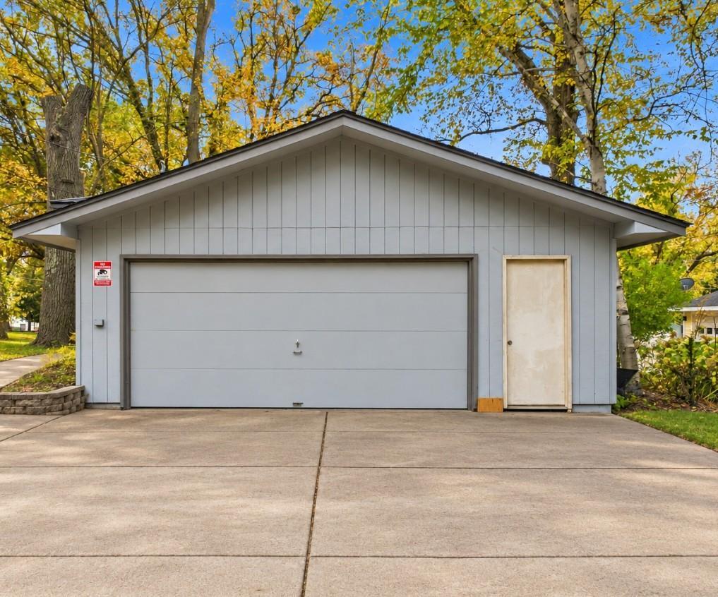 Driveway-Garage