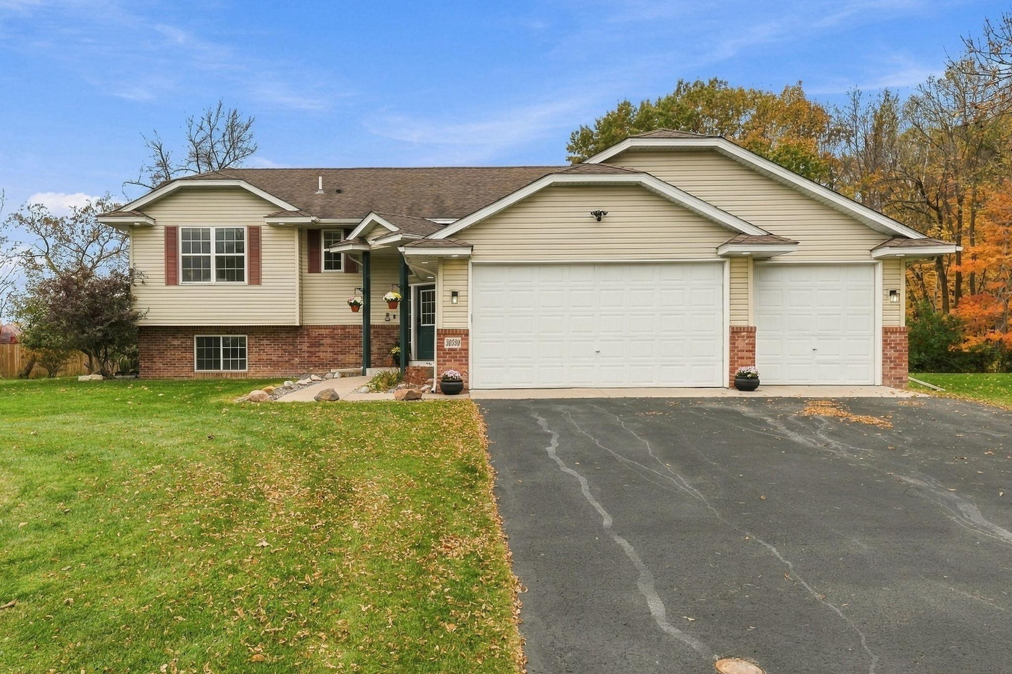 2-web-or-mls-30530_Redding_Ave_Shafer_MN_55074_027.jpg