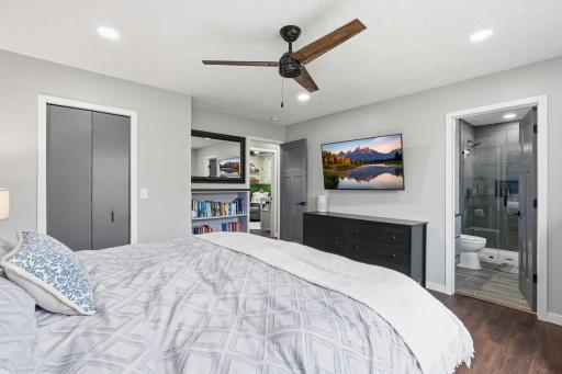 18-web-or-mls-30530_Redding_Ave_Shafer_MN_55074_013.jpg