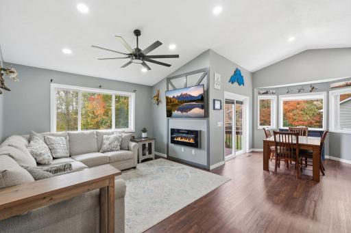 21-web-or-mls-30530_Redding_Ave_Shafer_MN_55074_015 copy.jpg