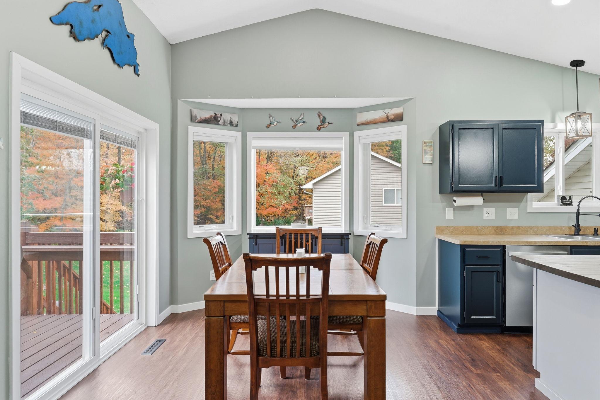 24-web-or-mls-30530_Redding_Ave_Shafer_MN_55074_017.jpg