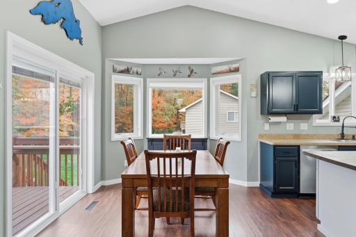 24-web-or-mls-30530_Redding_Ave_Shafer_MN_55074_017.jpg