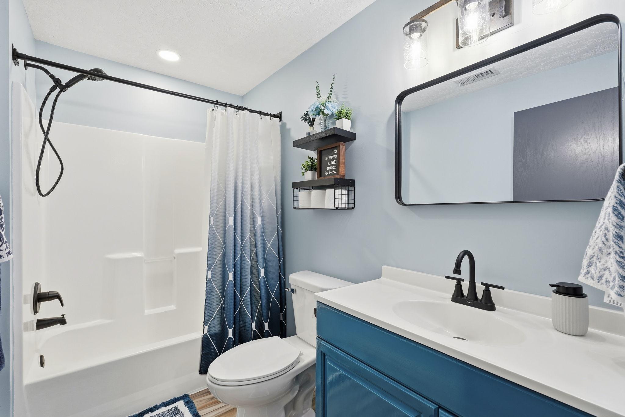 8-web-or-mls-30530_Redding_Ave_Shafer_MN_55074_005.jpg