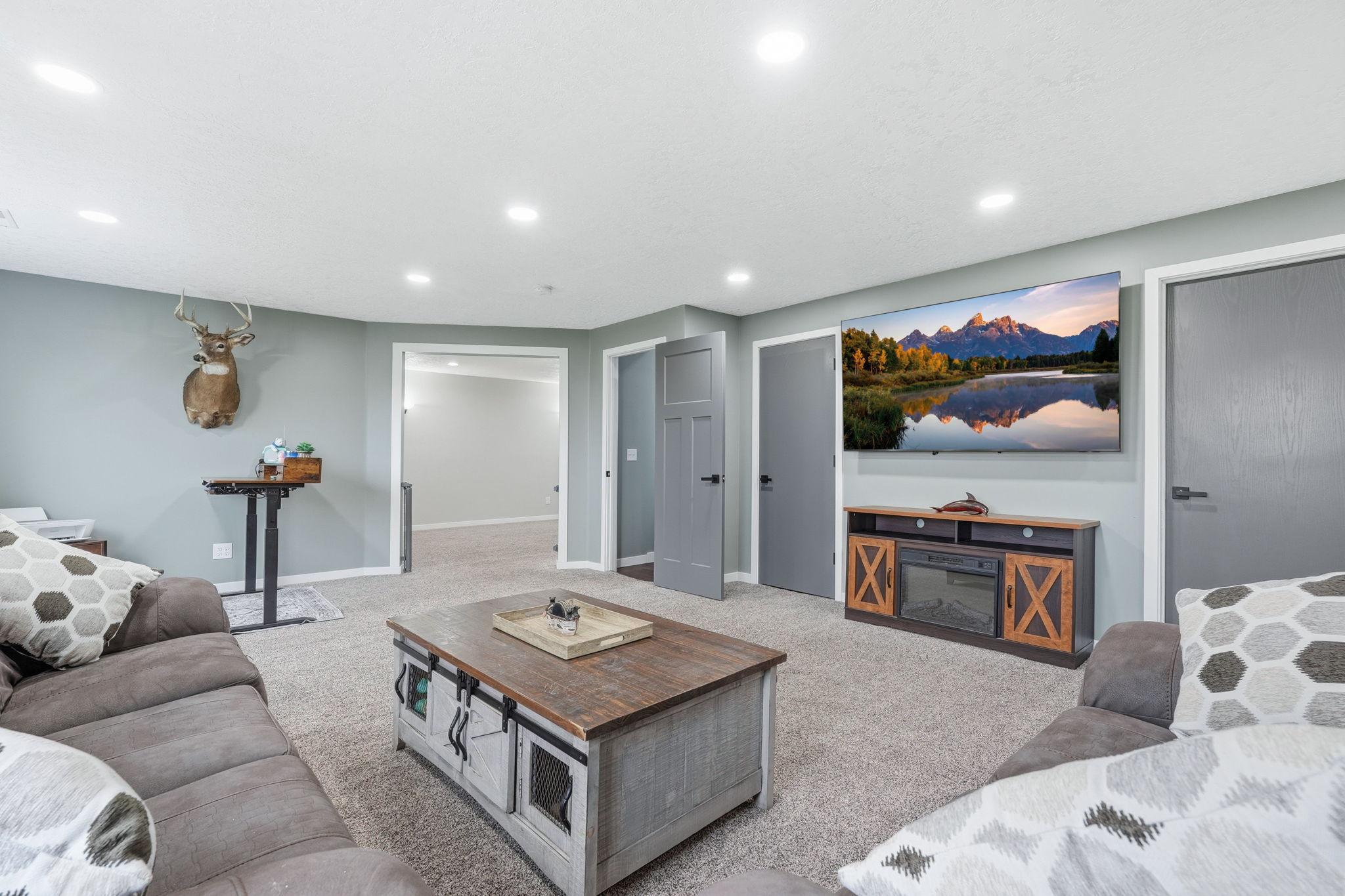 12-web-or-mls-30530_Redding_Ave_Shafer_MN_55074_008.jpg