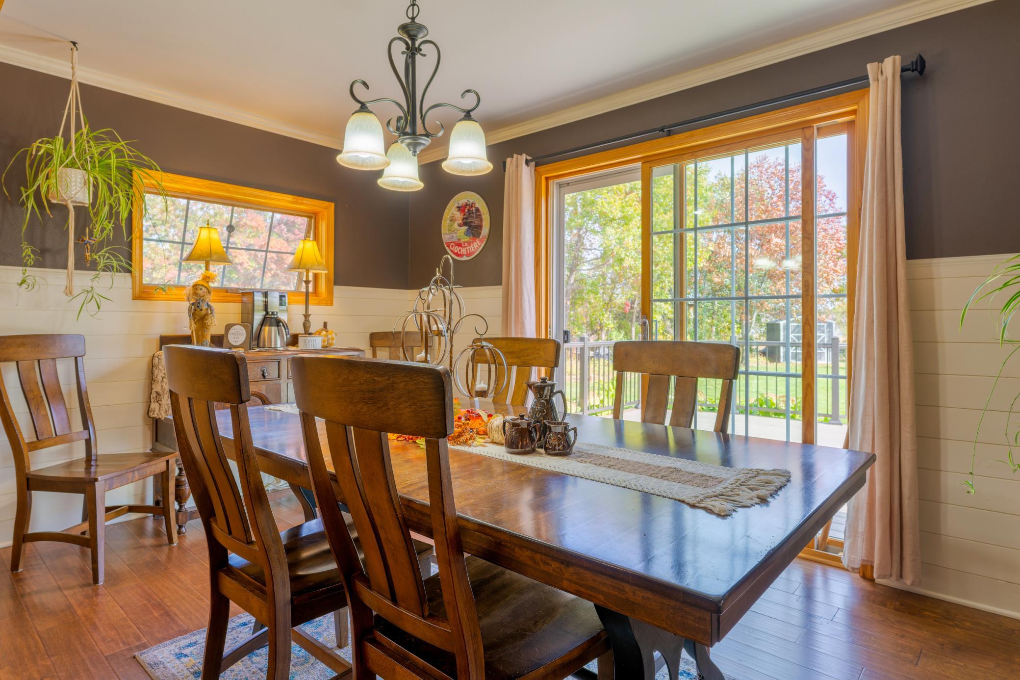 Dining Room.jpeg