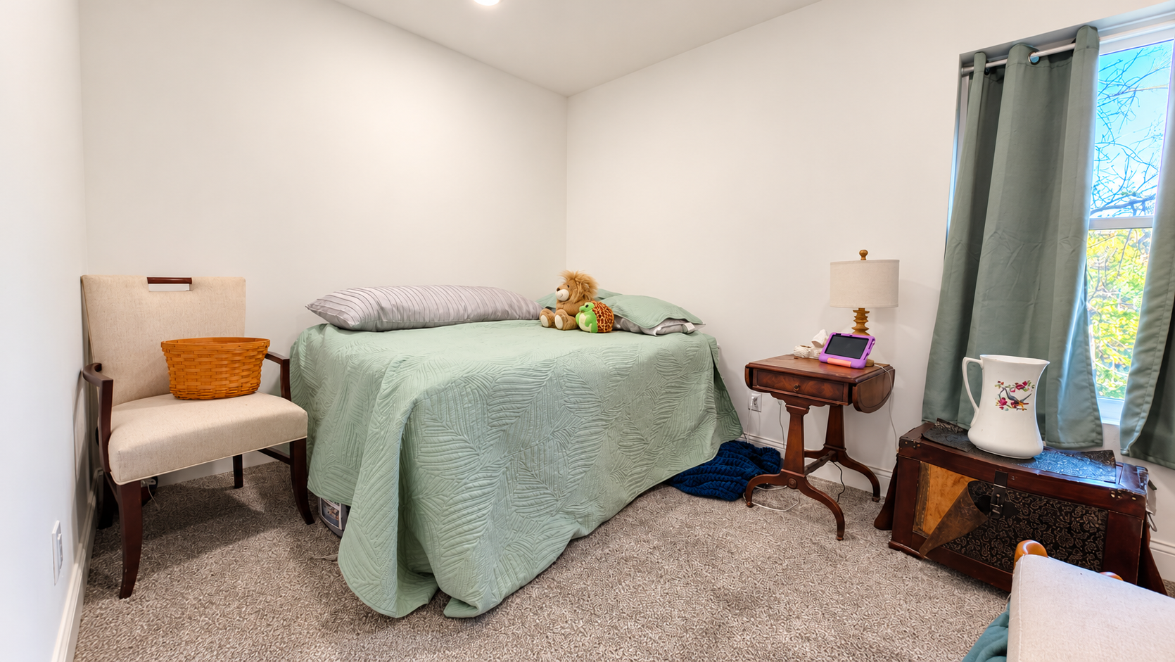 Bedroom 3.png