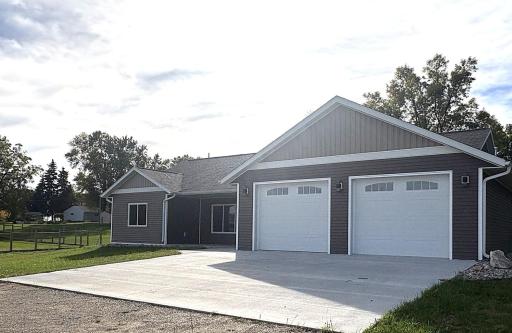 211 Bryce Avenue, Lowry, MN 56349