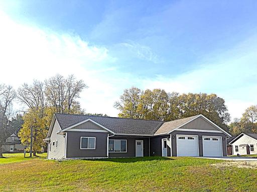 211 Bryce Avenue, Lowry, MN 56349