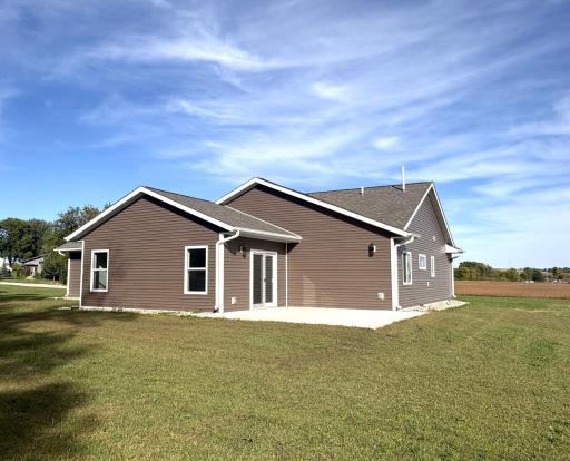 211 Bryce Avenue, Lowry, MN 56349