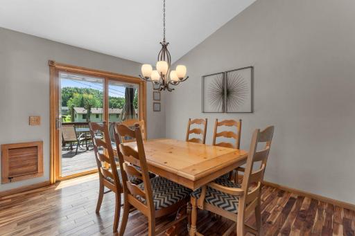 13632 Bryant Place S, Burnsville, MN 55337