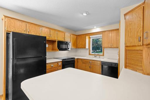 8008 Mount Curve Boulevard, Brooklyn Park, MN 55445