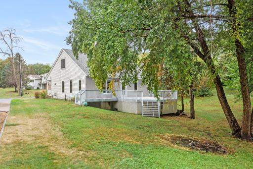 123-web-or-mls-8008 Mt Curve Blvd-378.jpg