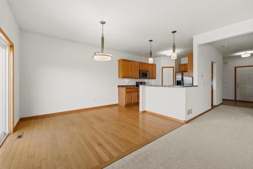 1096 Danube Avenue, Shakopee, MN 55379