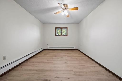3063 325th Avenue NW, Cambridge, MN 55008