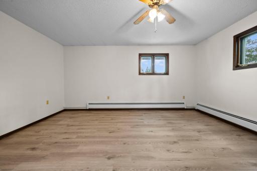 3063 325th Avenue NW, Cambridge, MN 55008