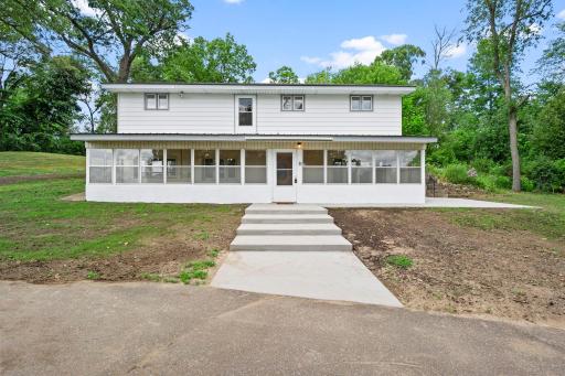 3063 325th Avenue NW, Cambridge, MN 55008