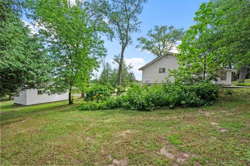 3063 325th Avenue NW, Cambridge, MN 55008
