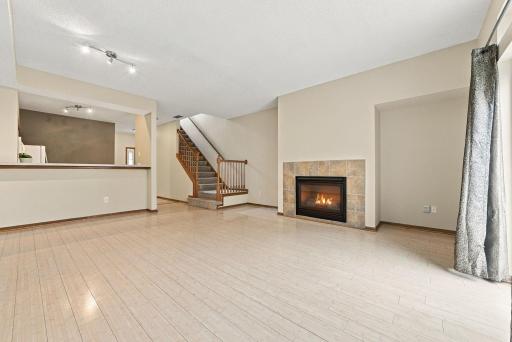 18-web-or-mls-11679_Langford_Circle_Burnsville_012.jpg